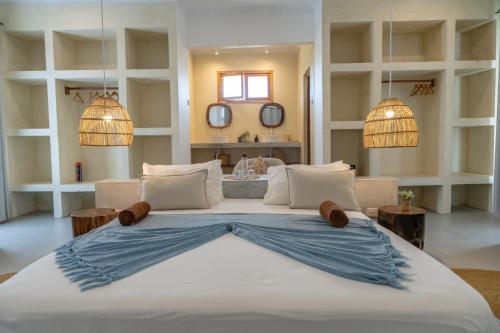 Mnana Beach Bungalows