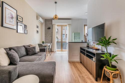 4 Pax Wi-Fi Milano Lorenteggio