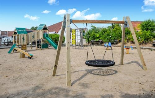 Зовнішній вигляд готелю, Stunning Apartment In Bredene With Wifi in Бредене