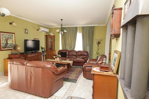 Apartmani Stari Grad - image 9