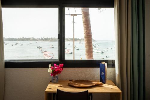 La Cabane du Pecheur Atlantic Evasion in Ngor