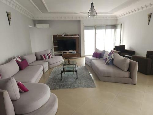 Elegant appartement de 2 chambres sur bd Anfa, Casablanca (fotografie 2)