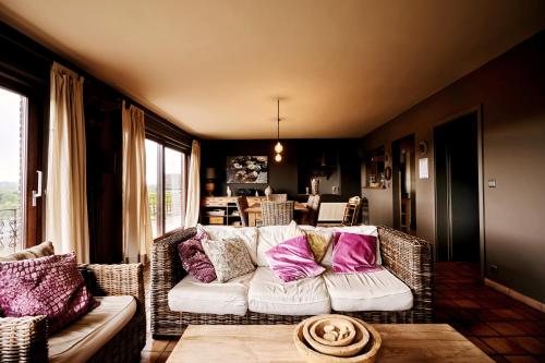 Three-Bedroom House image 9