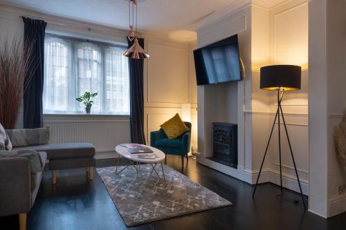 Picture of In The Heart Of Chester, Historical & Stylish