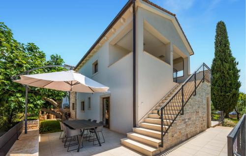 Exterior view, Luxurious Home In Golas in Golas