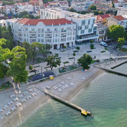 . Hotel Miramare