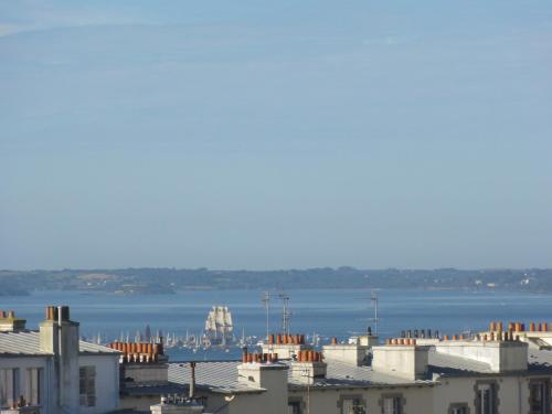 Hotel Bellevue - image 8