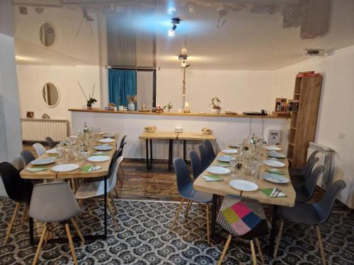 Casa Prieteniei - rezervare integrală - Location, gîte - Bistriţa