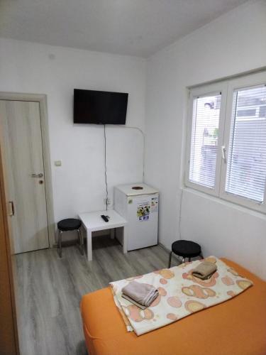 Apartmani Pikula - image 3