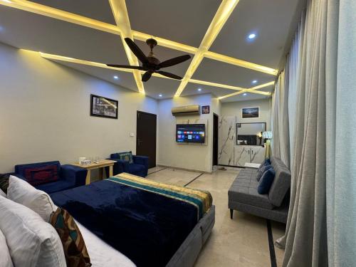 Hotel Holiday Lahore in Lahore
