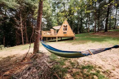 Black Creek Glamping near Brimstone in Huntsville, USA