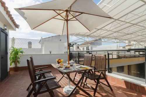Two-Bedroom Apartment with Terrace - Attic