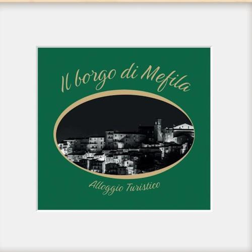 . Il borgo di Mefila, La casa in Corte