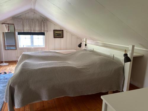 2 twin beds