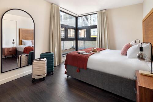 Marlin Canary Wharf - image 7