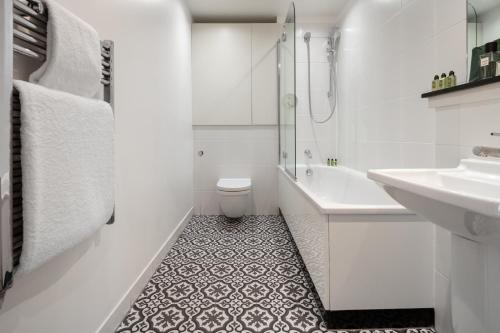 Marlin Canary Wharf - image 11