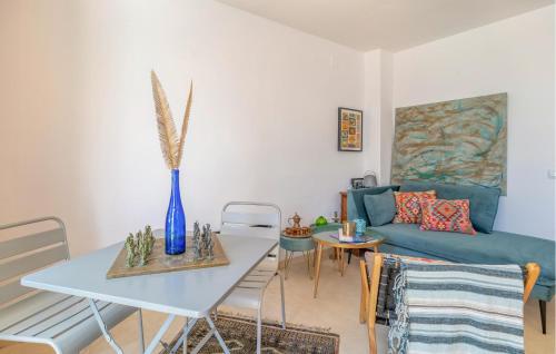 One-Bedroom Apartment image 10