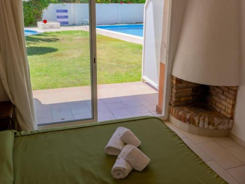 Studio with Garden View (2 Adults) image 6