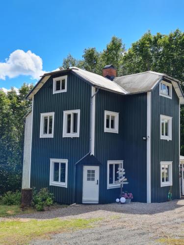 Unterkunft von außen, Tulip Adventure in Dömle