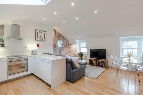 Kings Cross Two Bedroom Penthouse, Londres (foto 7)