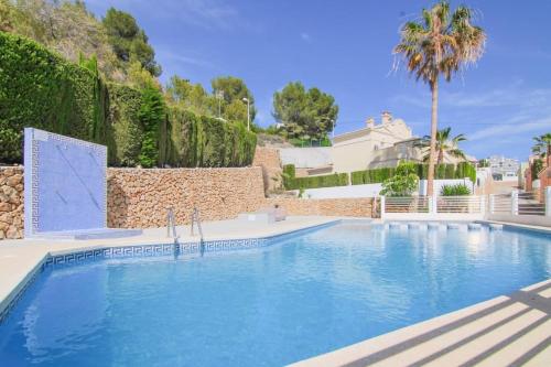 Bungalow con piscina - Lilia Rosa 9