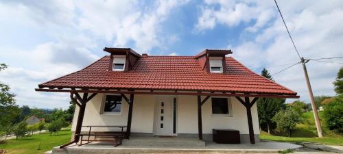 Tone, Ogulin (photo 3)
