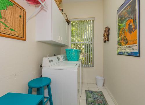 A Bird Lover & Fisherman's Dream Home – New Smyrna Beach, FL