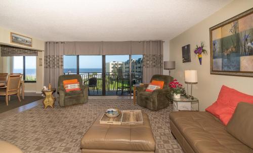 Errol-by-the-Sea 417 - Fantastic ocean and pool views in Edgewater, USA
