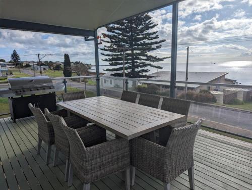 Létesítmények, Woody's Beach House in Point Turton