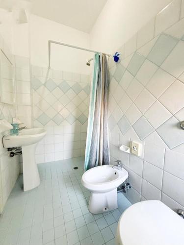 Hotel Dinarica Room Type - Basic Triple Room
