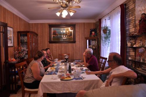 設施, Ambassador B&B Guest Home in 斯特拉特福