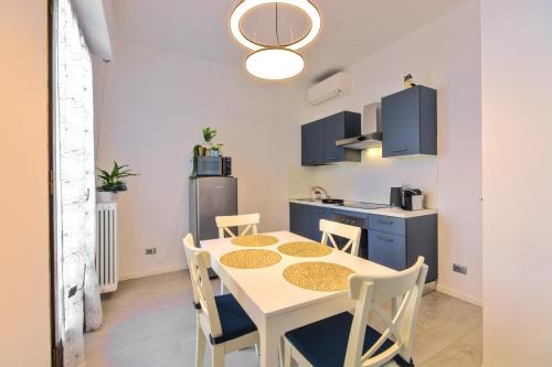 Two-Bedroom Apartment room in La Prima Luna - Verona