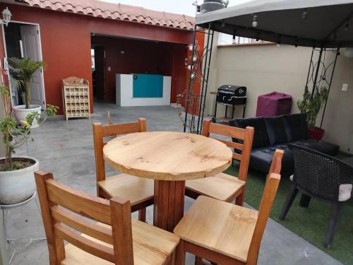 Hospedaje Las Lilas Surco