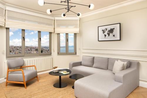 Vucino Suites - main image