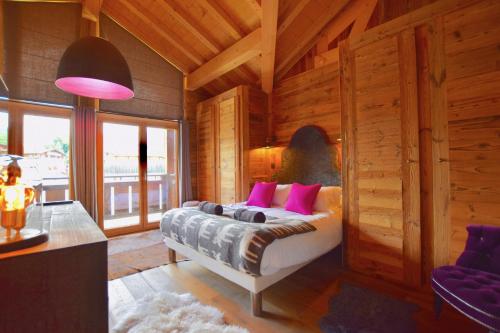 Chalet Valambrun - unashamedly luxurious Alpine living Chalet Valambrun - unashamedly luxurious Alpine living