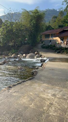 Bansuanrari Kiriwong Resort