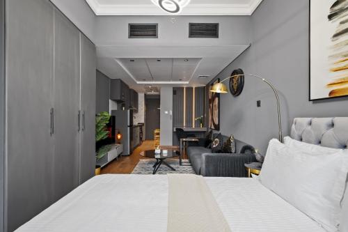 Luxury studio at JLT near metro, Dubaj (fotografie 3)