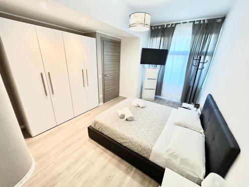 Un Letto Ideale EUR - UN LETTO IDEALE, Roma