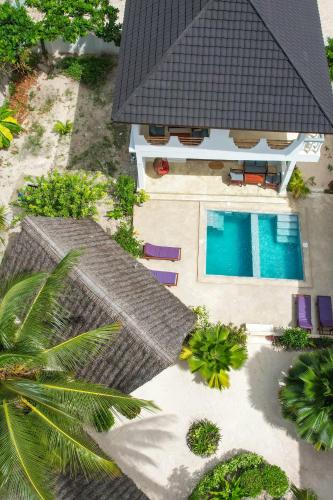 Mnana Beach Bungalows