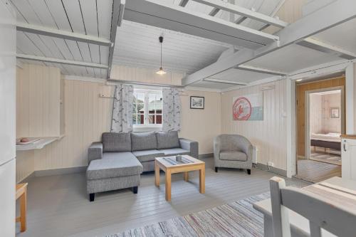 Lofoten Cottages - main image