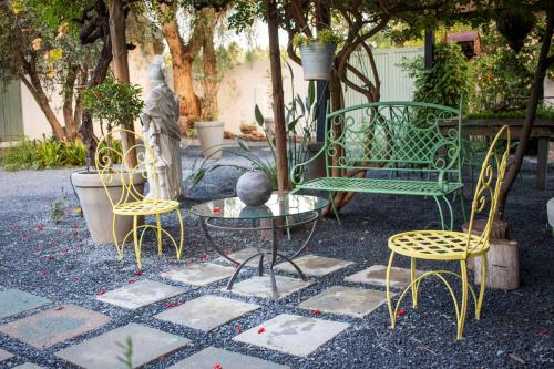 Calitzdorp Self-Catering Guesthouse - Oudehuis Calitzdorp Self-Catering Guesthouse - Oudehuis