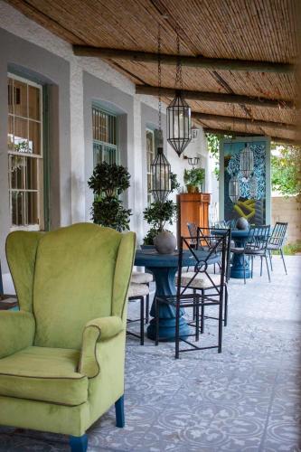 Calitzdorp Self-Catering Guesthouse - Oudehuis Calitzdorp Self-Catering Guesthouse - Oudehuis