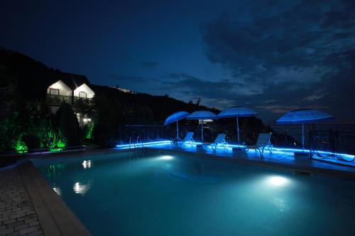 Mount Villa Kvariati in 克瓦里亞提