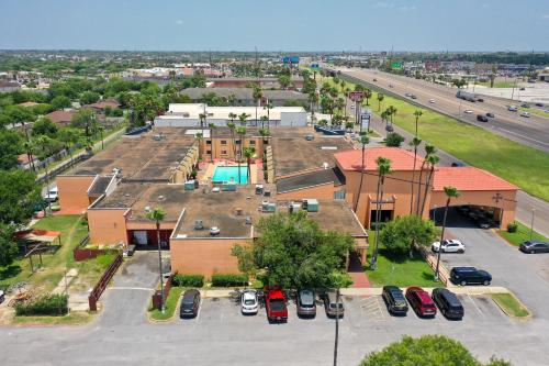 luxury hotels in Bismarck