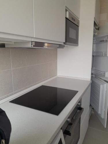 Apartment image 5