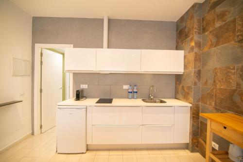 Superior Apartment image 6