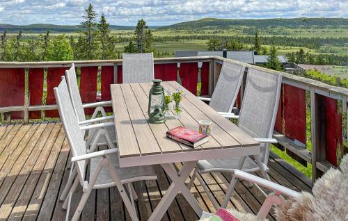 A szálláshely kívülről, Three-Bedroom Holiday Home In Sjusjoen in Sjusjoen