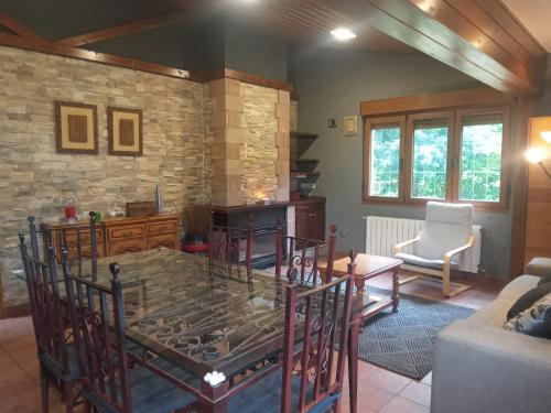 Létesítmények, El Sauco de Ruente in Ruente