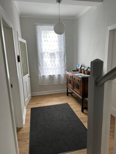 Вхід, Peel House Bed and Breakfast in Герван