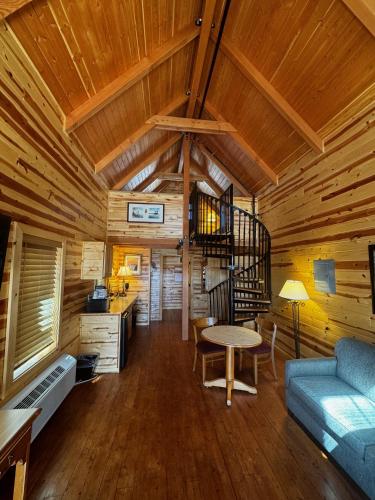 Cabins of Mackinac & Lodge in Mackinaw Városközpont